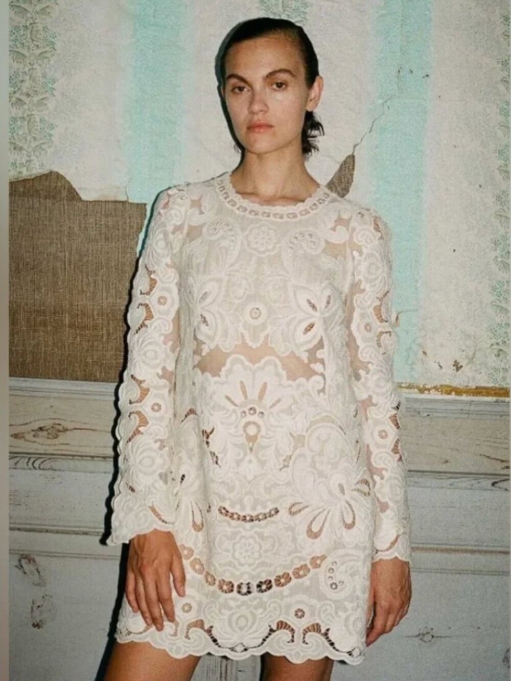 Sea Lysa Embroidery Lace Shift Dress